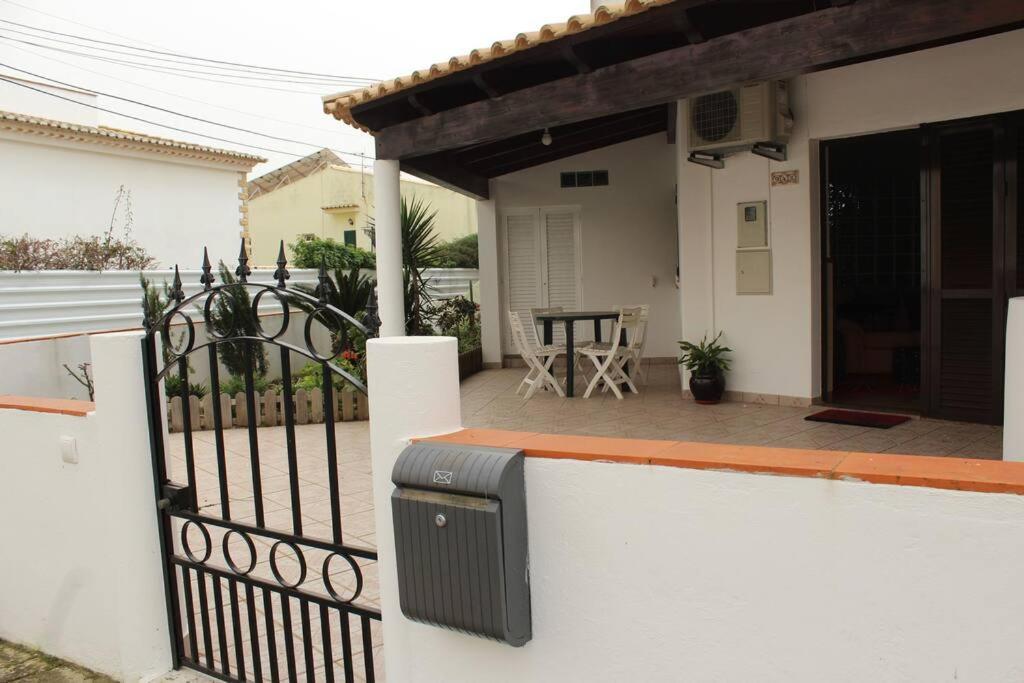 Nice Studio, Large Terrace & Beautiful Pool Lagos Buitenkant foto
