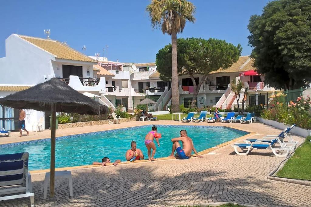 Nice Studio, Large Terrace & Beautiful Pool Lagos Buitenkant foto